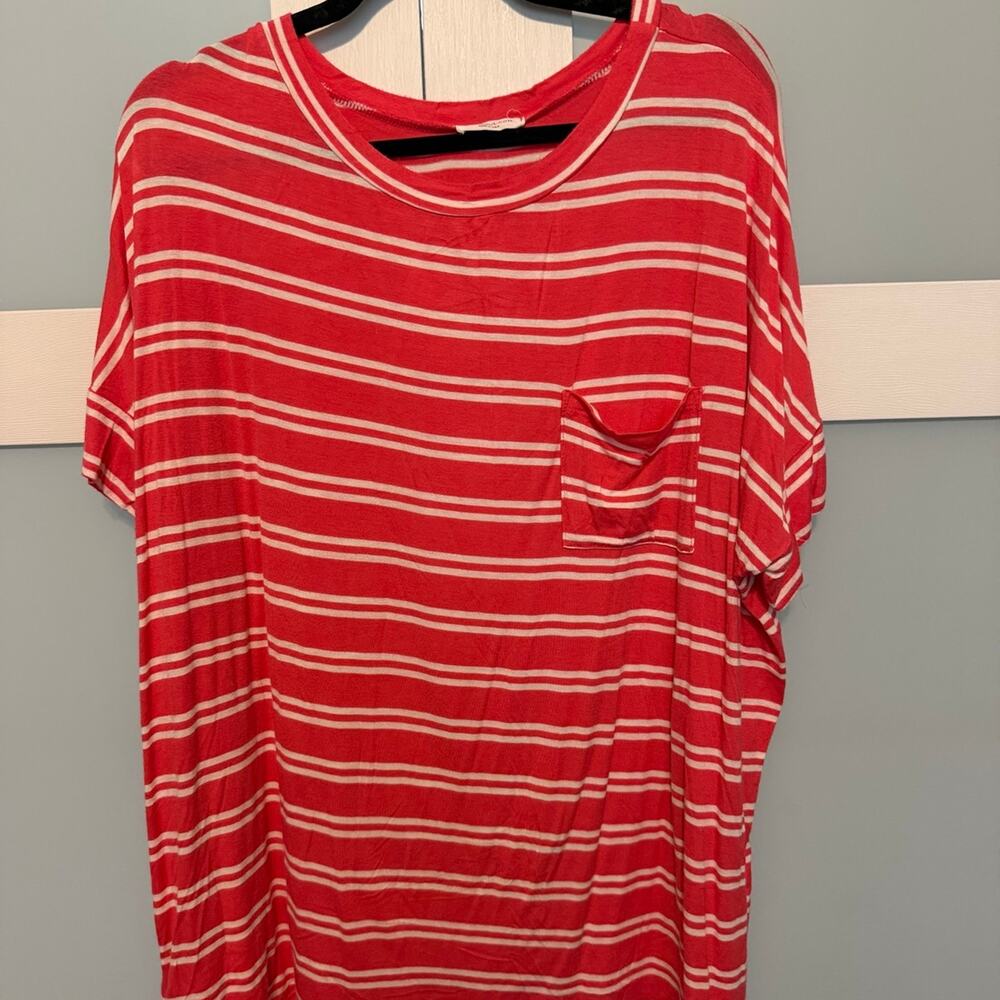 ChicSoul Women’s 1X Coral White Striped Pocket Short Sleeve Knit Top Plus
